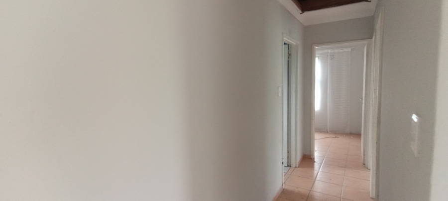 3 Bedroom Property for Sale in Sunnyridge Eastern Cape